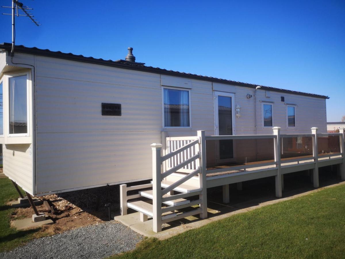Caravan L25
